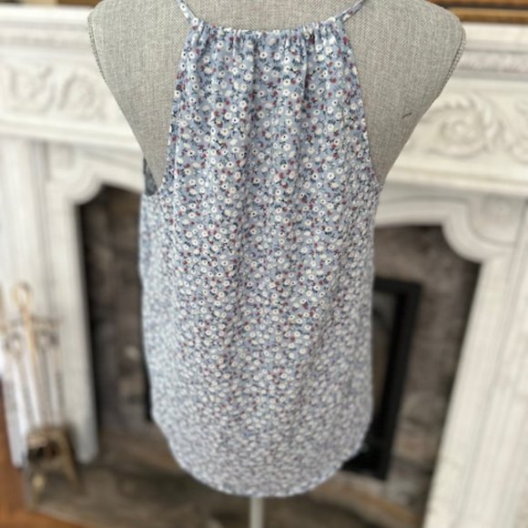 Cute floral cami - Picture 2 of 3